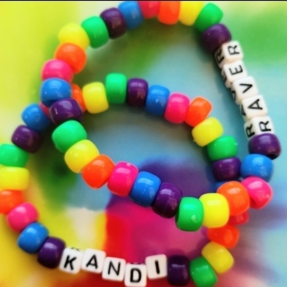 RAINBOW Kandi Raver Bracelet set - Picture 2 of 2
